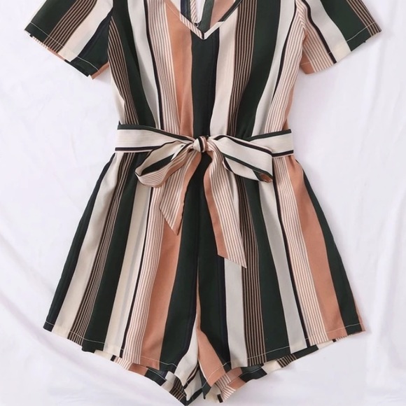 Self Belted Striped Romper - Picture 4 of 4